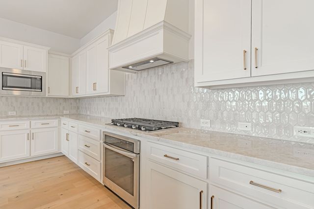 2143 Village Walk Place, Aledo, TX 76008