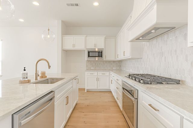 2143 Village Walk Place, Aledo, TX 76008
