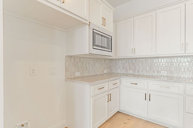 2143 Village Walk Place, Aledo, TX 76008