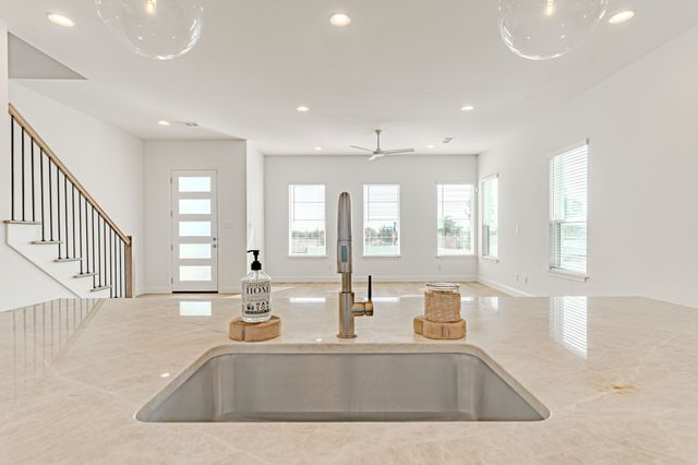 2143 Village Walk Place, Aledo, TX 76008