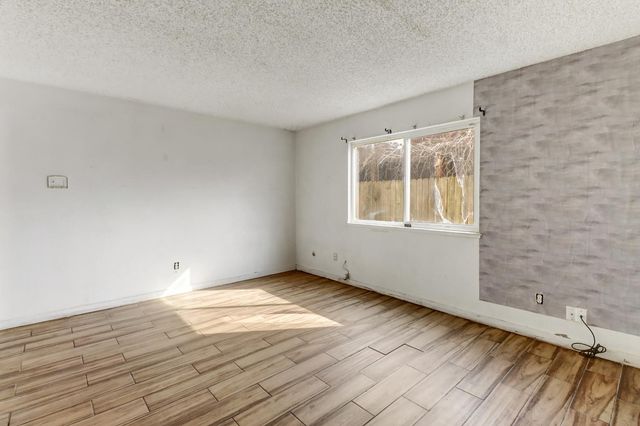 4028 Bairnsdale Way, Sacramento, CA 95826