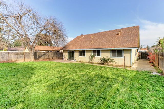 4028 Bairnsdale Way, Sacramento, CA 95826