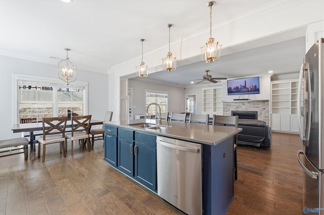 212 Somerdale Lane, Huntsville, AL 35811