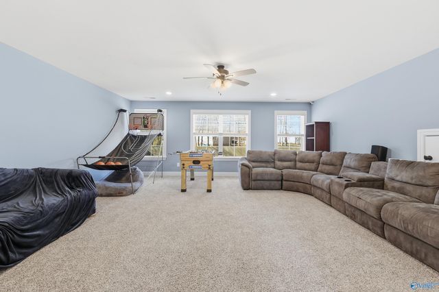 212 Somerdale Lane, Huntsville, AL 35811