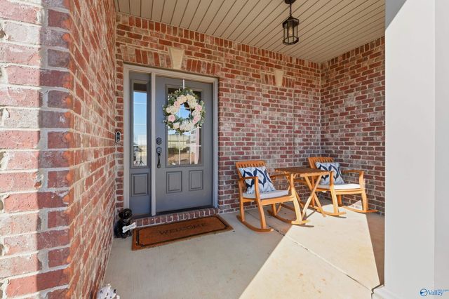 212 Somerdale Lane, Huntsville, AL 35811