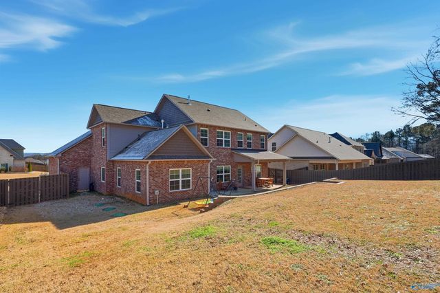 212 Somerdale Lane, Huntsville, AL 35811