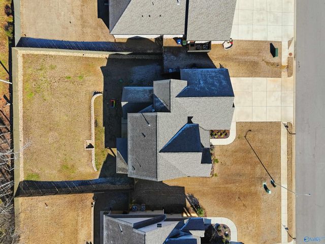 212 Somerdale Lane, Huntsville, AL 35811