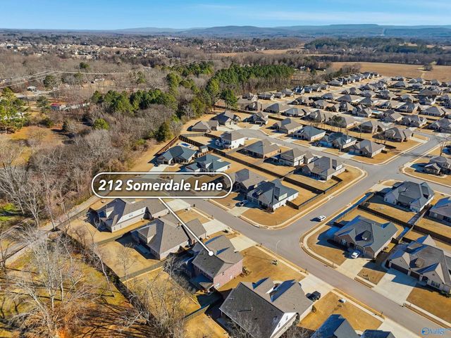 212 Somerdale Lane, Huntsville, AL 35811