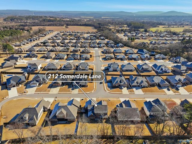 212 Somerdale Lane, Huntsville, AL 35811