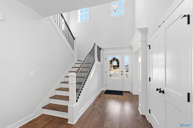 212 Somerdale Lane, Huntsville, AL 35811