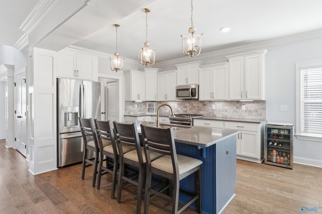 212 Somerdale Lane, Huntsville, AL 35811