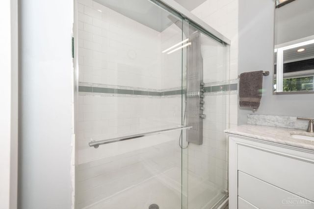 1114 Marion Avenue, Hamilton Twp, OH 45039