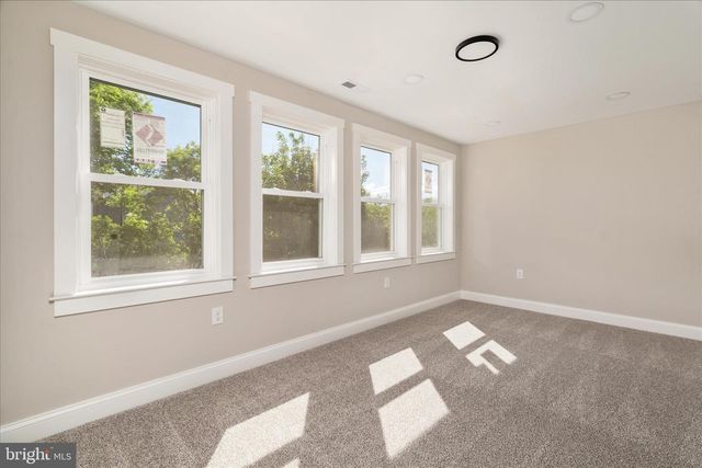 3391 N MAIN ST, Toms Brook, VA 22660