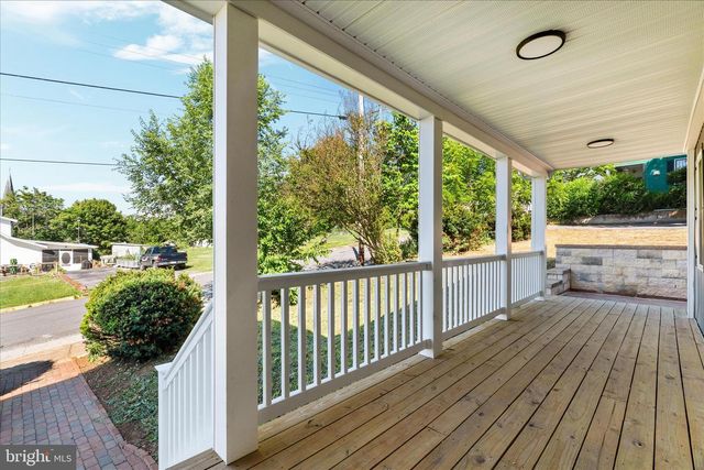 3391 N MAIN ST, Toms Brook, VA 22660
