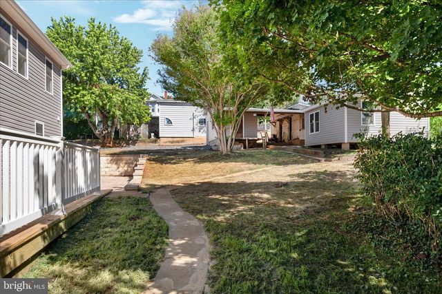 3391 N MAIN ST, Toms Brook, VA 22660