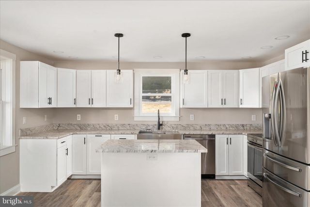 3391 N MAIN ST, Toms Brook, VA 22660
