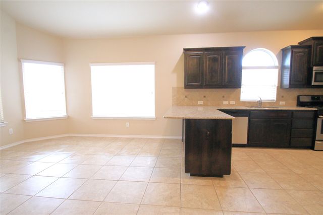 4817 Green River Drive, Denton, TX 76208