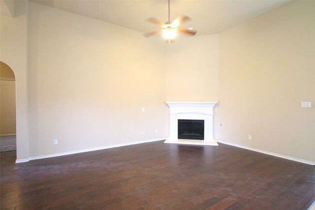 4817 Green River Drive, Denton, TX 76208