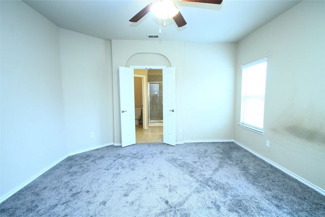 4817 Green River Drive, Denton, TX 76208