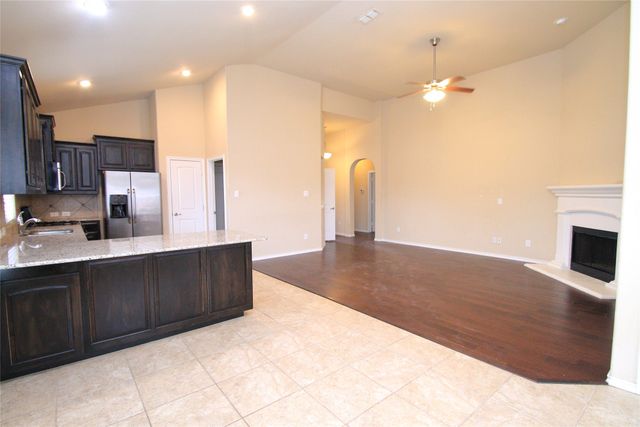 4817 Green River Drive, Denton, TX 76208