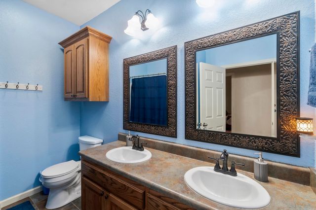 1052 Gravel Hill Road, Romance, AR 72136