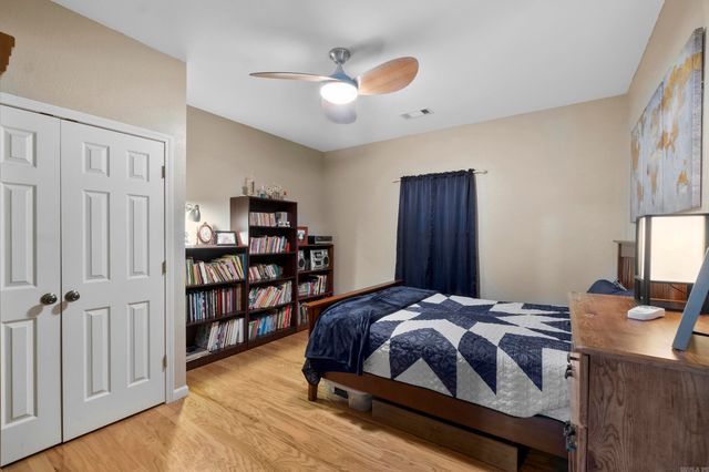 1052 Gravel Hill Road, Romance, AR 72136