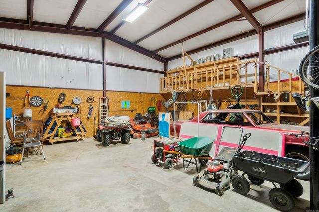 1052 Gravel Hill Road, Romance, AR 72136