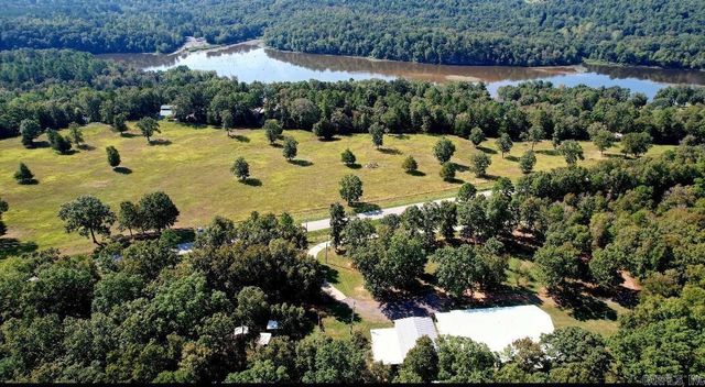 1052 Gravel Hill Road, Romance, AR 72136