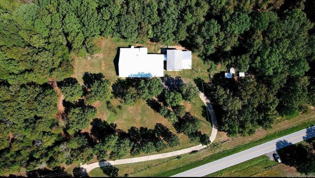 1052 Gravel Hill Road, Romance, AR 72136