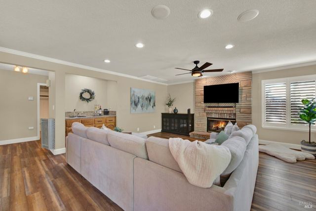 3442 Glen Ellen Dr, Fairfield, CA 94534