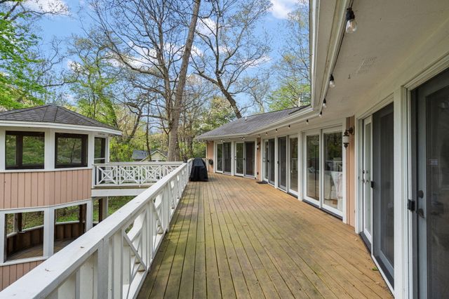 30 Briarwood Trail, New Buffalo Twp, MI 49117