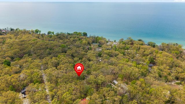 30 Briarwood Trail, New Buffalo Twp, MI 49117