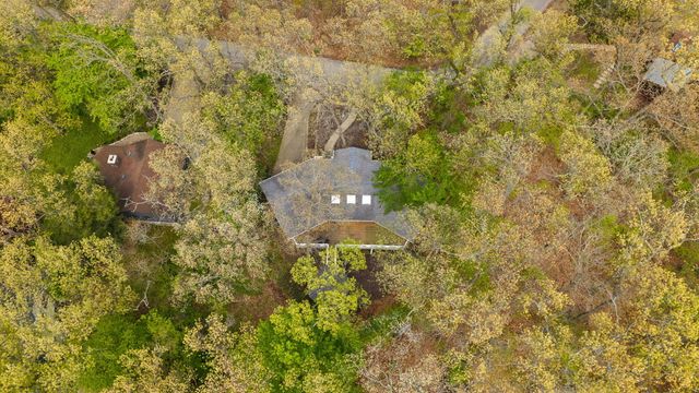 30 Briarwood Trail, New Buffalo Twp, MI 49117