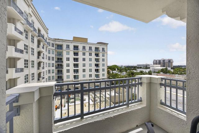 403 S Sapodilla Avenue 502, West Palm Beach, FL 33401