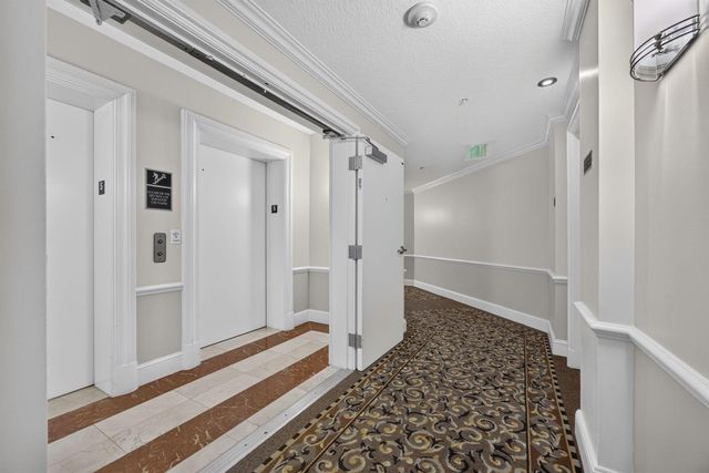 403 S Sapodilla Avenue 502, West Palm Beach, FL 33401