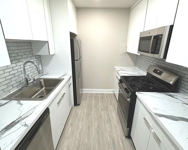 601 SW 2ND Avenue 5, Boca Raton, FL 33432