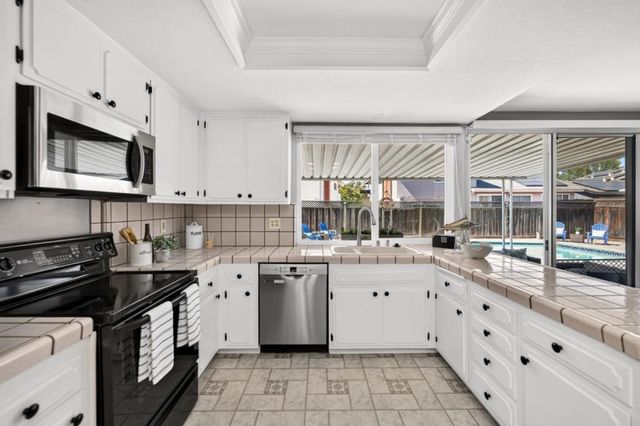 5443 Entrada Cedros, San Jose, CA 95123