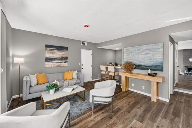 5443 Entrada Cedros, San Jose, CA 95123