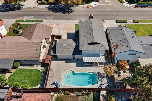 5443 Entrada Cedros, San Jose, CA 95123