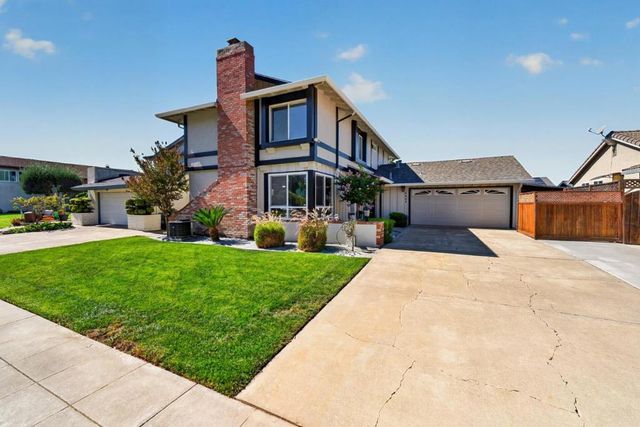 5443 Entrada Cedros, San Jose, CA 95123
