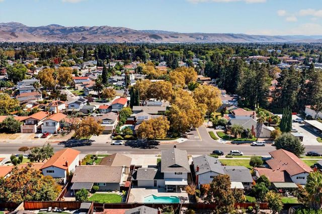 5443 Entrada Cedros, San Jose, CA 95123