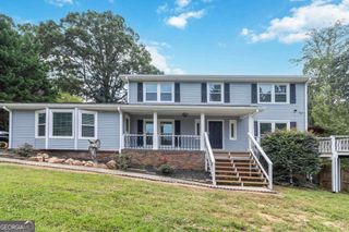1647 Grandeus Lane SW, Stone Mountain, GA 30087