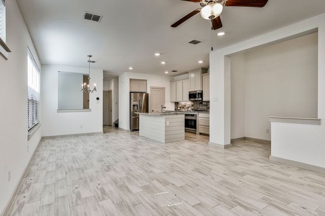 1347 Casselberry Drive, Flower Mound, TX 75028