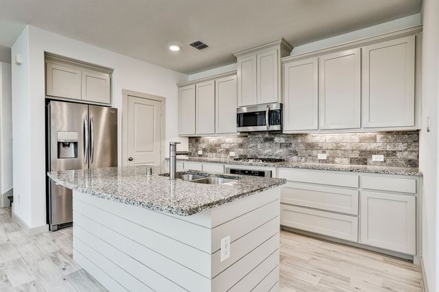 1347 Casselberry Drive, Flower Mound, TX 75028