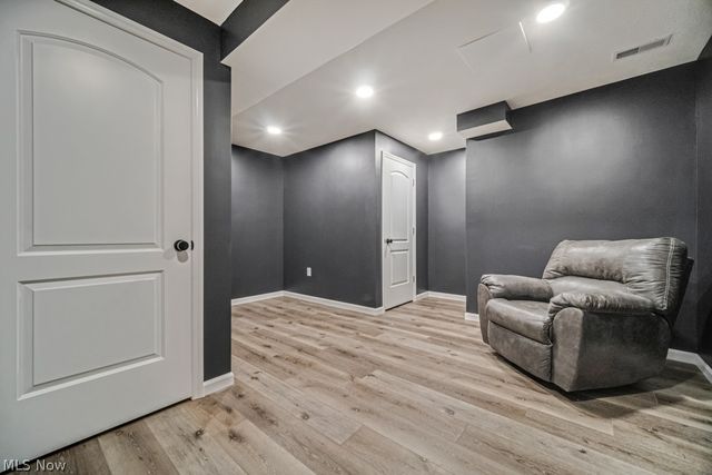 8809 Leatherleaf Drive, Columbia Station, OH 44028