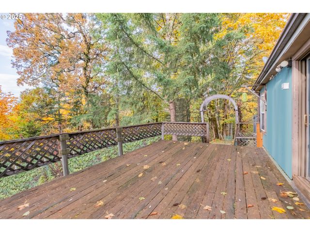 6000 RIVER Rd S, Salem, OR 97302