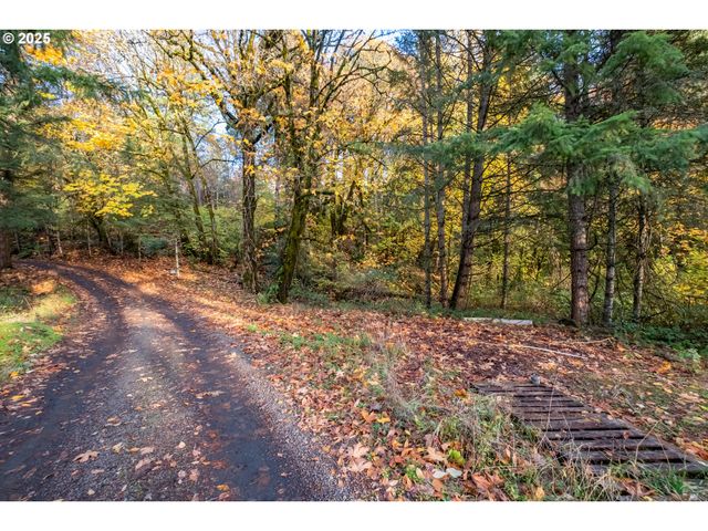 6000 RIVER Rd S, Salem, OR 97302