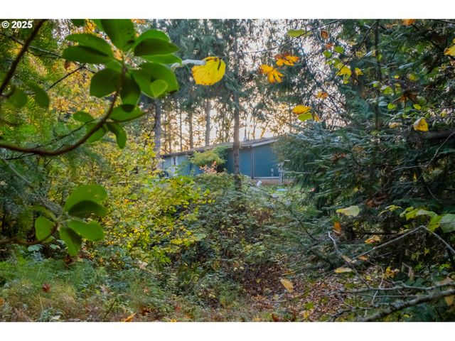 6000 RIVER Rd S, Salem, OR 97302