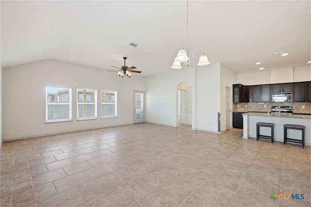 107 Ruger Path, New Braunfels, TX 78130