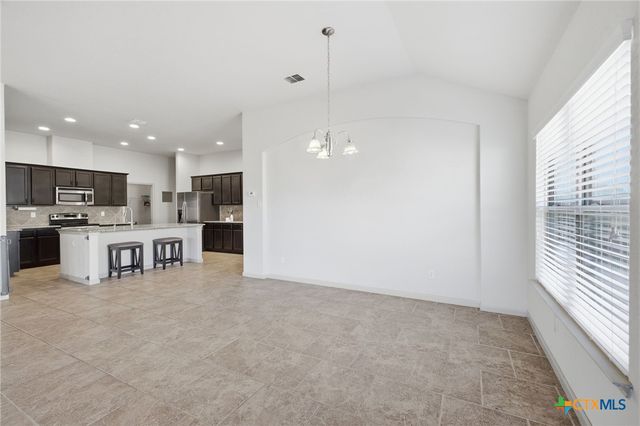 107 Ruger Path, New Braunfels, TX 78130